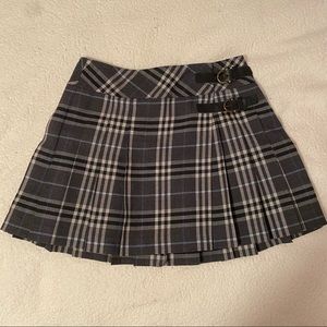 vintage burberry blue label plaid buckled skirt